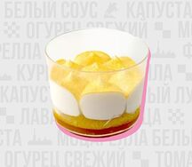 Пирожное в креманке Манго-маракуйя