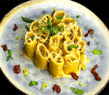 Паккери с говядиной и черносливом