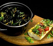 Мидии в белом вине