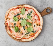 Пицца с морепродуктами