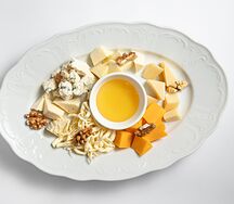Сырная тарелка