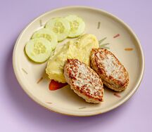 Детские котлетки с пюре