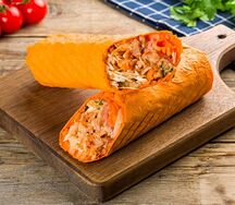 Шаурма в сырном лаваше