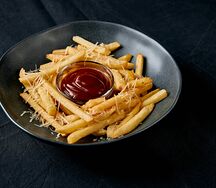 Картофель Фри с пармезаном