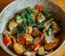 Жаровня из свинины с кабачками