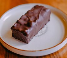 Пирожное Сникерс