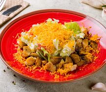 Теплый салат с куриным филе