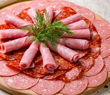 Колбасная нарезка