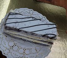 Торт Сникерс