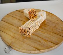 Шаурма на углях с курицей
