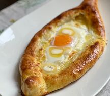 Хачапури по-аджарски