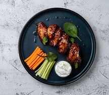 Куриные крылышки в соусе барбекю