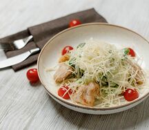 Цезарь с курицей