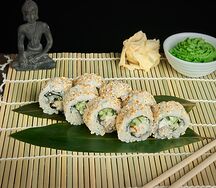 Ролл с курицей