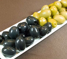 Оливки и маслины