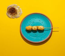 Перепелиное яйцо жареное
