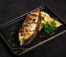 Стейк из палтуса на гриле