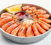 Северные креветки на льду