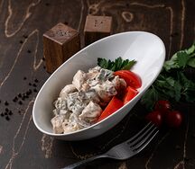 Салат Теплый с куриной грудкой