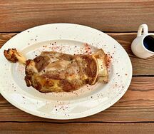 Томленая лопатка ягненка