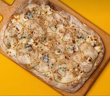 Груша и горгонзола