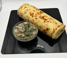 Блинчик с грибами в сливочном соусе