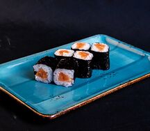 Ролл Сяке Маки