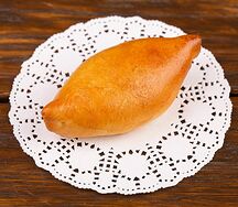 Пирожок с мясом