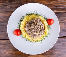 Бефстроганов