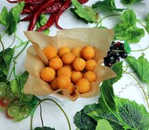 Сырные шарики из сулугуни