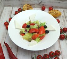 Салат греческий