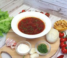 Борщ с пампушками