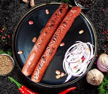 Колбаски говяжьи