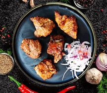 Шашлык из cвинoй шейки