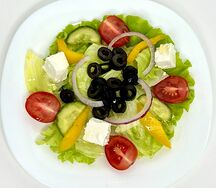 Салат греческий