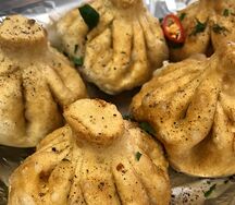 Хинкали жареные с говядиной и бараниной