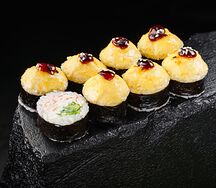 Запеченный ролл с креветкой