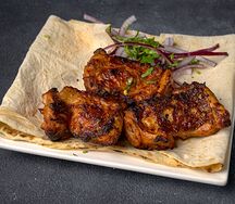 Шашлык из мякоти куриного бедра 