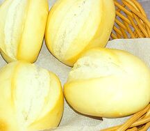 Булочка белая 