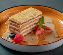 Медовик с халвой