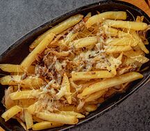 Картофель с грибами вешенками под сыром пармезан