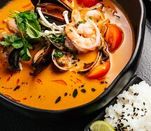 Суп том-ям с морепродуктами