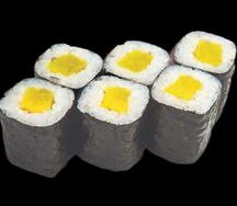 Ролл с такуаном