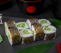 Капа маки с огурцом и кунжутом