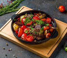 Мясо, жареное на сковороде