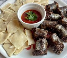 Хинкал тонкий с колбасой