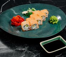 Филадельфия классическая с чука салатом