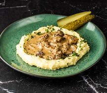 Бефстроганов из мраморной говядины