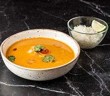 Том Ям с креветками и рисом