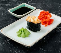 Гункан с креветками